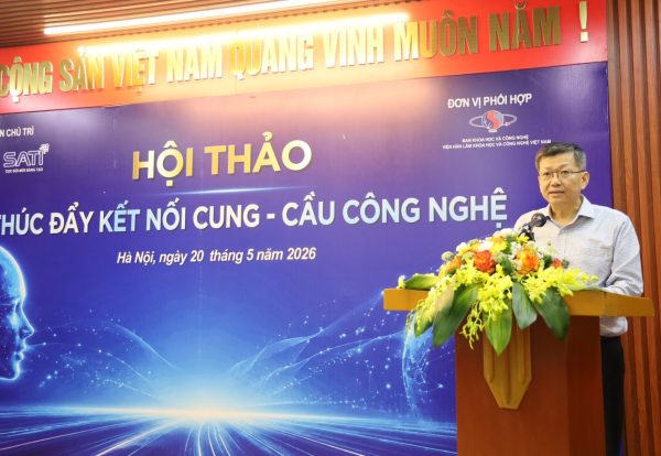 PGS.TS. Phan Tiến Dũng - Trưởng Ban Khoa học và Công nghệ, Viện Hàn lâm Khoa học và Công nghệ Việt Nam công bố Danh mục các công nghệ sẵn sàng chuyển giao trên Sàn giao dịch khoa học và công nghệ Việt Nam. Nguồn: vast.gov.vn